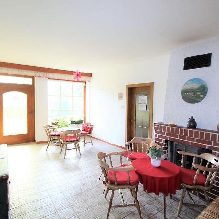 Apartment In Sankt Stefan Near Lake Pressegger Tratten  외부 사진